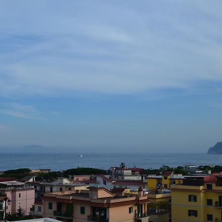 Hotel Santa Marta Pozzuoli Bagian luar foto
