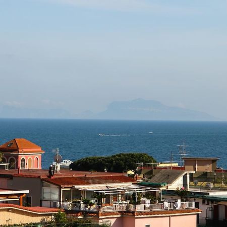 Hotel Santa Marta Pozzuoli Bagian luar foto