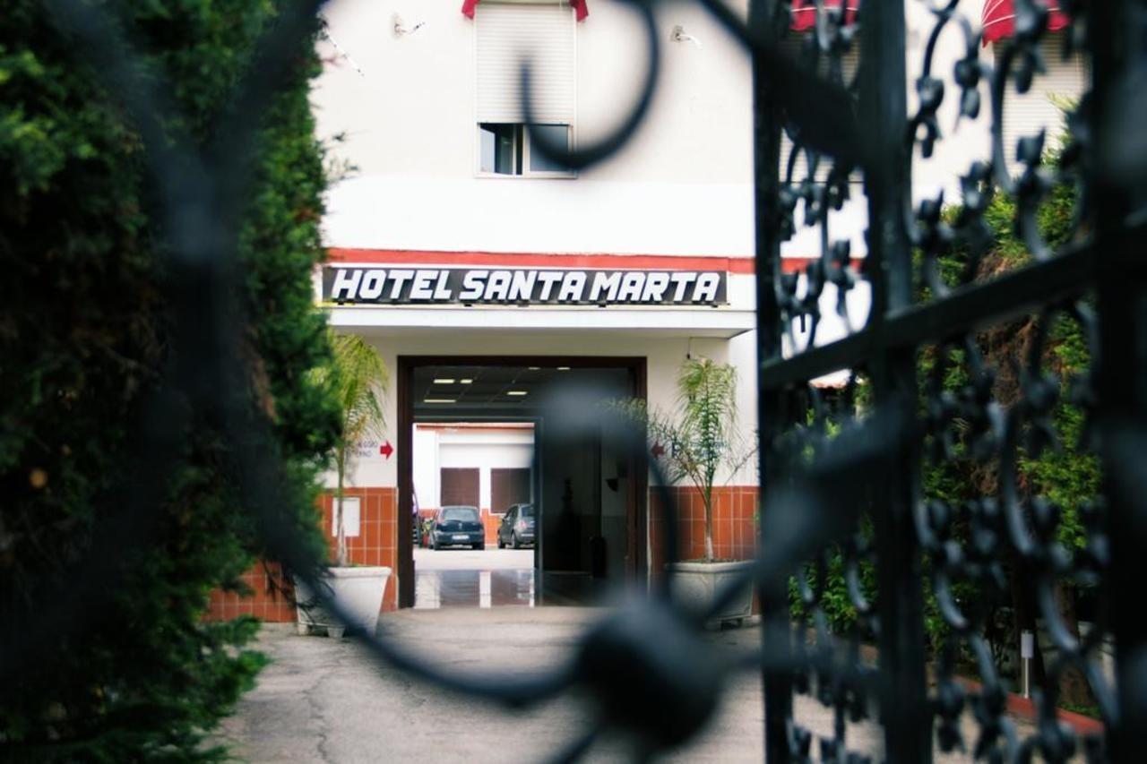 Hotel Santa Marta Pozzuoli Bagian luar foto