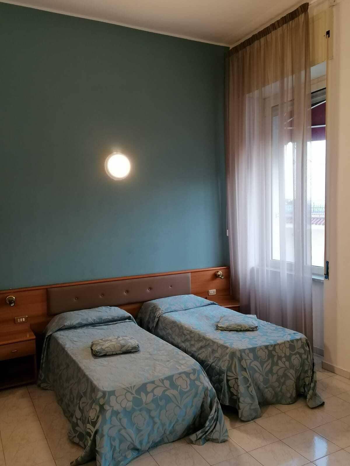 Hotel Santa Marta Pozzuoli Bagian luar foto