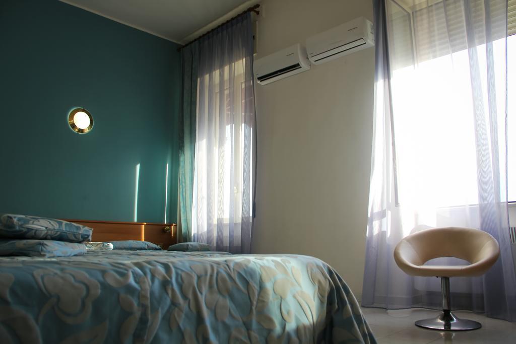 Hotel Santa Marta Pozzuoli Bagian luar foto