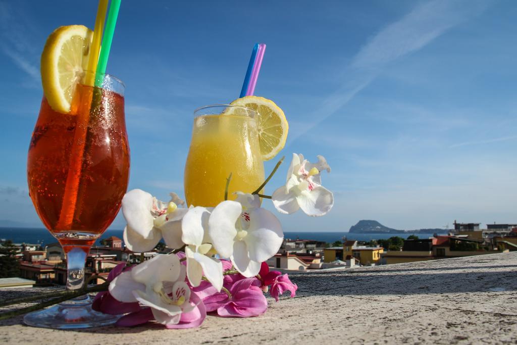 Hotel Santa Marta Pozzuoli Bagian luar foto