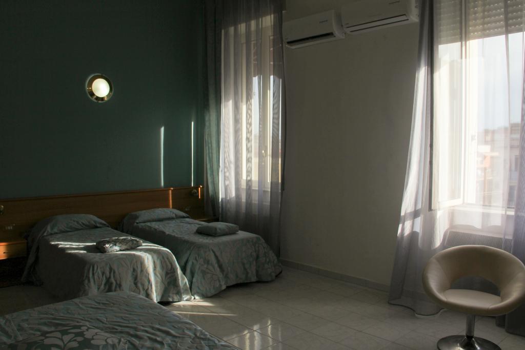 Hotel Santa Marta Pozzuoli Bagian luar foto