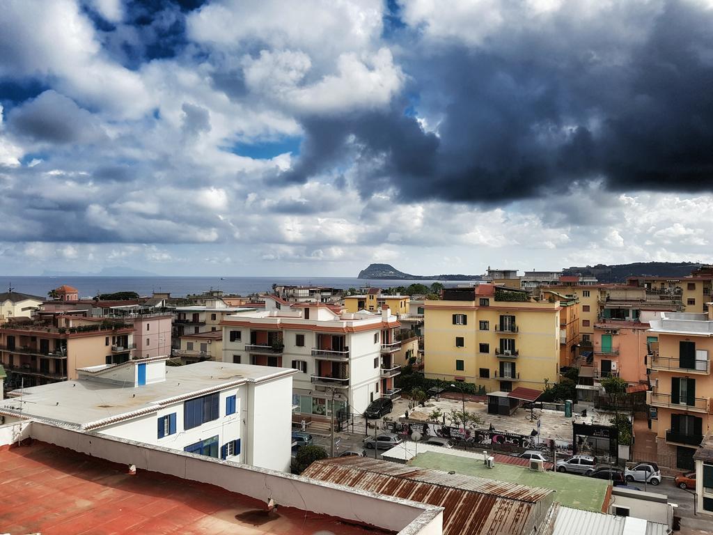 Hotel Santa Marta Pozzuoli Bagian luar foto