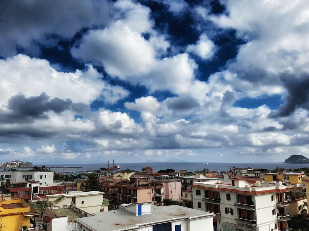 Hotel Santa Marta Pozzuoli Bagian luar foto
